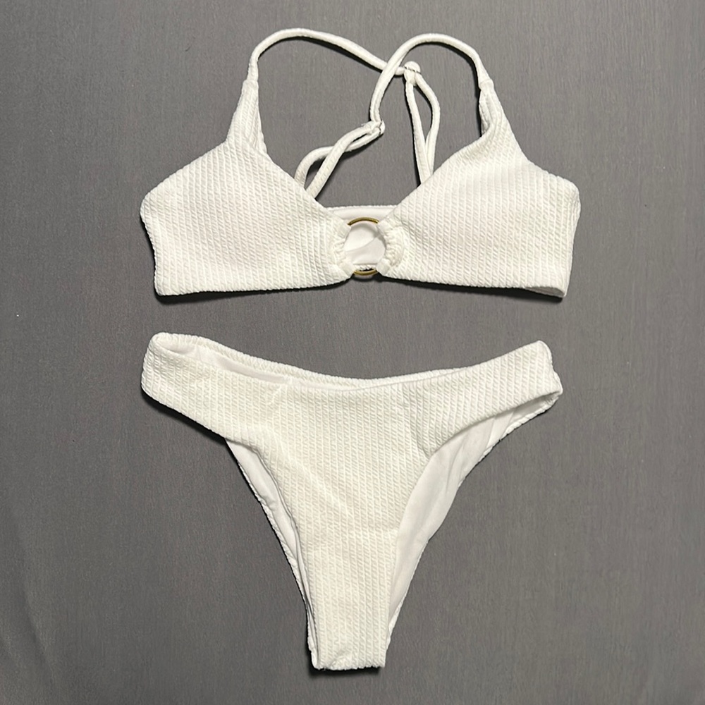 Woman’s 2 piece bathing suit